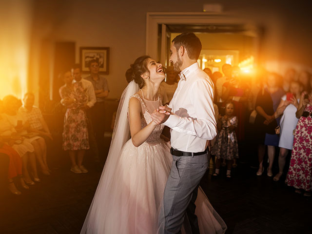 Bridal waltz and wedding dance ideas